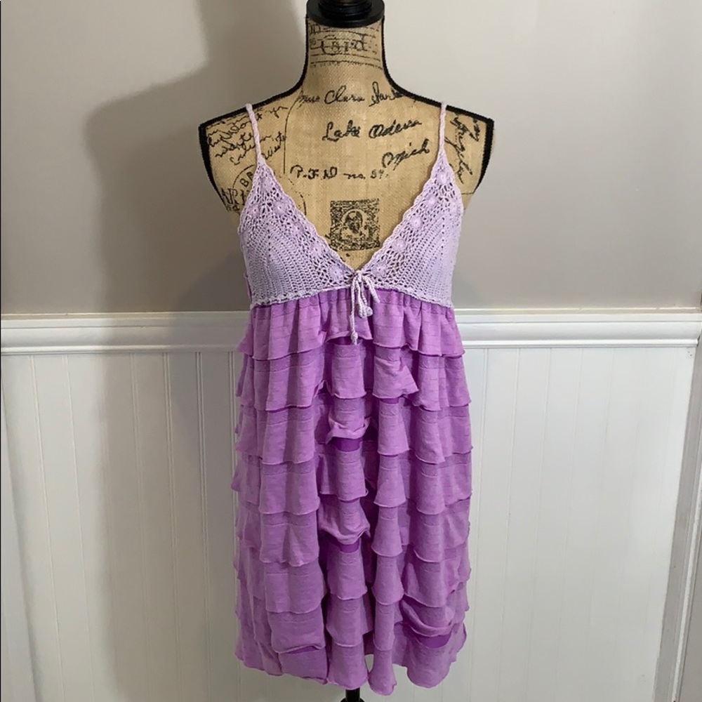 ⭐️7 for $25⭐️Purple Layered Ruffle Tier Top